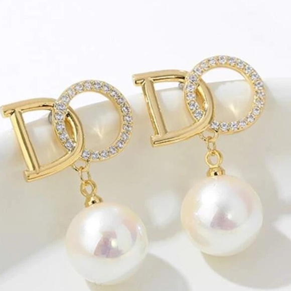 Cubic Zirconia Pearl Dangle Earrings - Picture 5 of 5